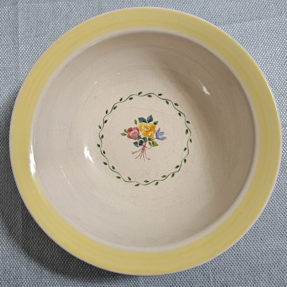 Vtg. Pfaltzgraff Rosehaven Floral‎ USA Large Vegetable Bowl Heritsge White 9